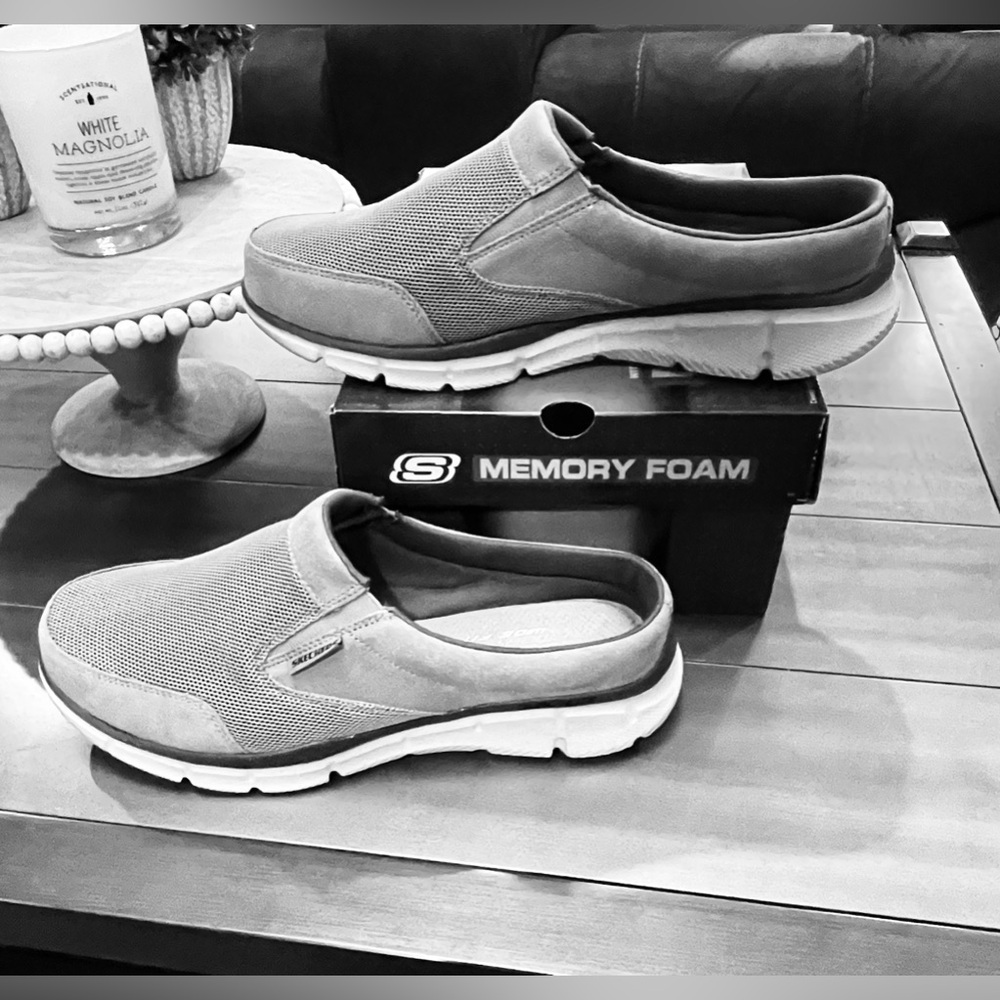 Men’s Skechers brand new slide-on mules. Memory foam insoles.